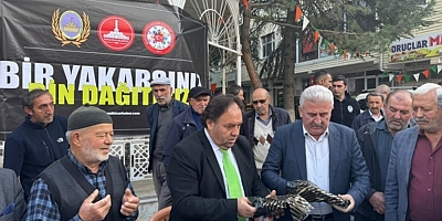 KOYULHİSAR'DA KURAN-I KERİM DAĞITILDI